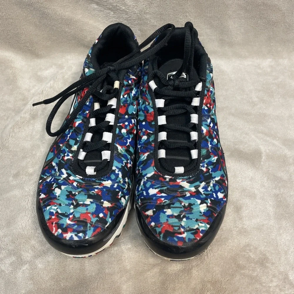 Nike Air Max‎ Plus GS Black/ White / Hyper Blue CU4623-001 Size 5Y See Pictures